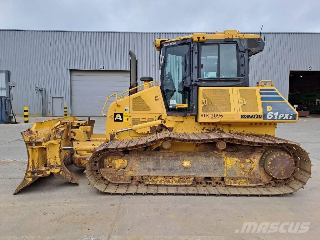 Komatsu D61PXI-23 Buldožeri gusjeničari