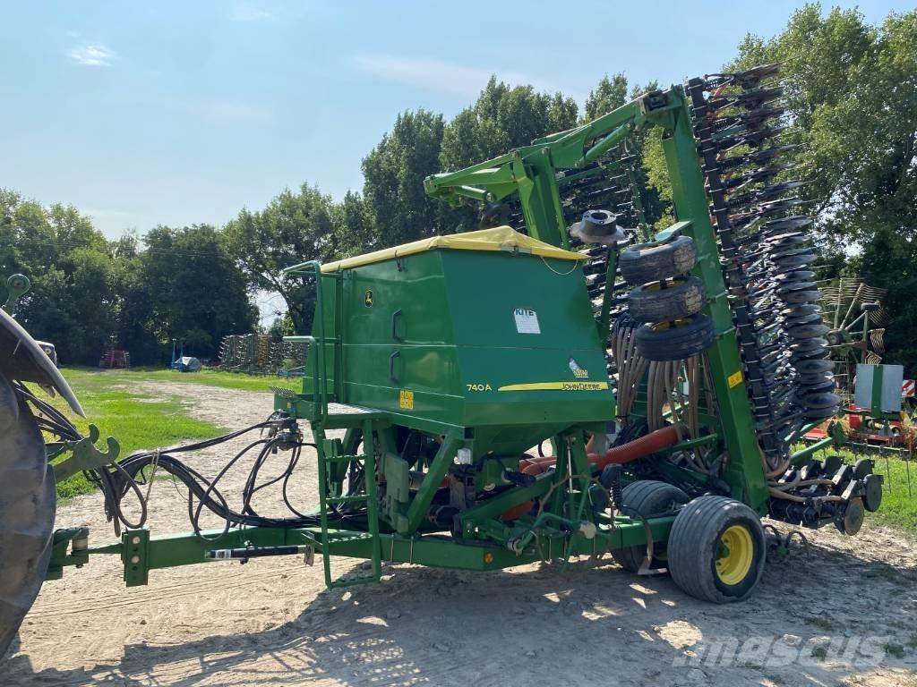 John Deere 740 A Sijačice