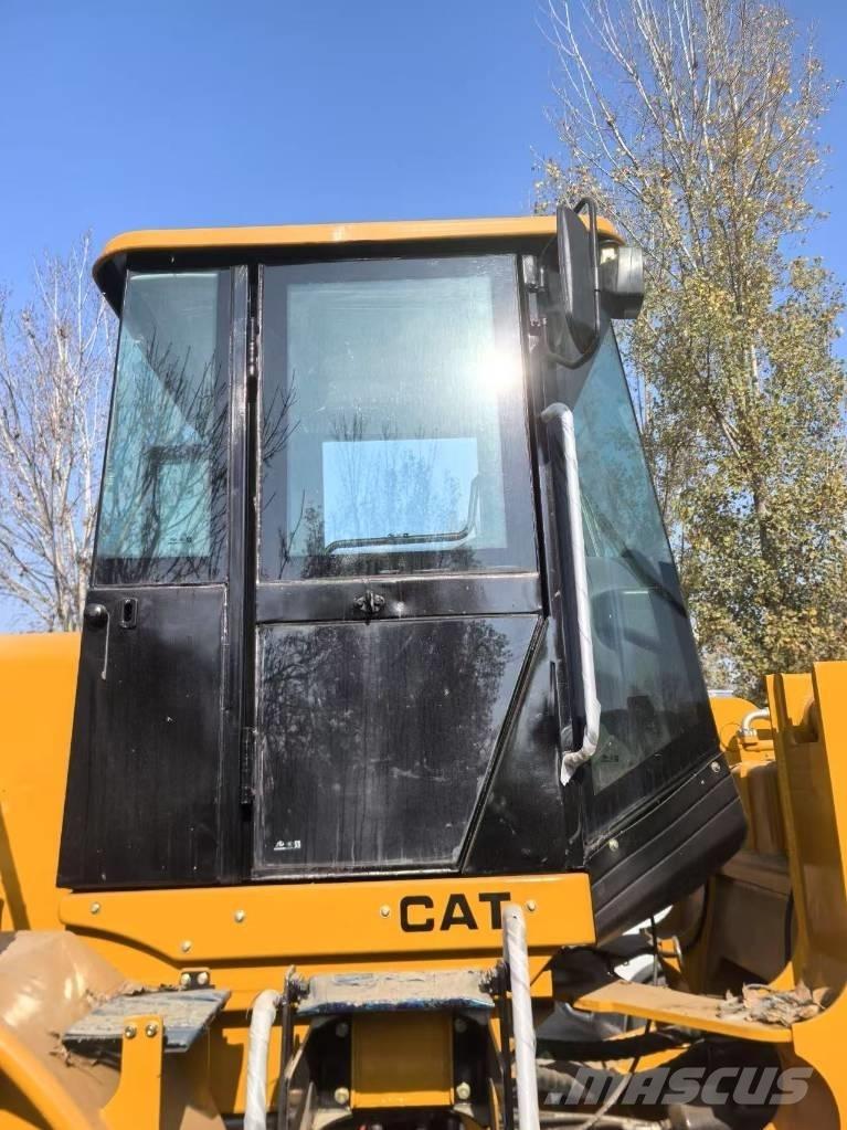 CAT 966H Utovarivači na kotačima