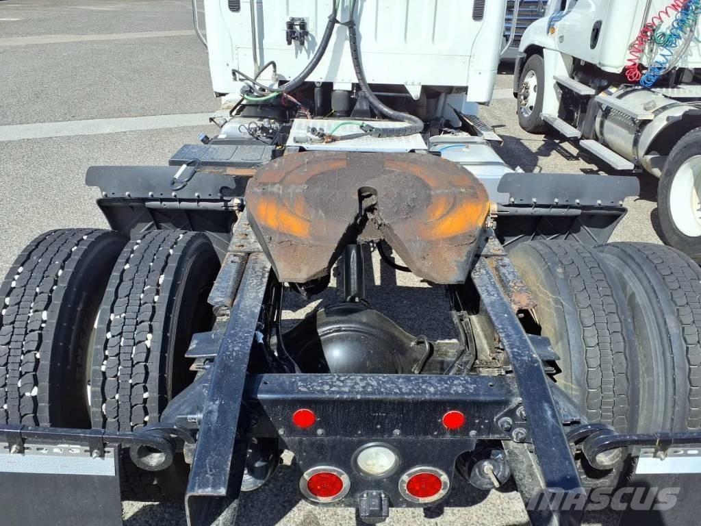 Freightliner M2 106 Traktorske jedinice