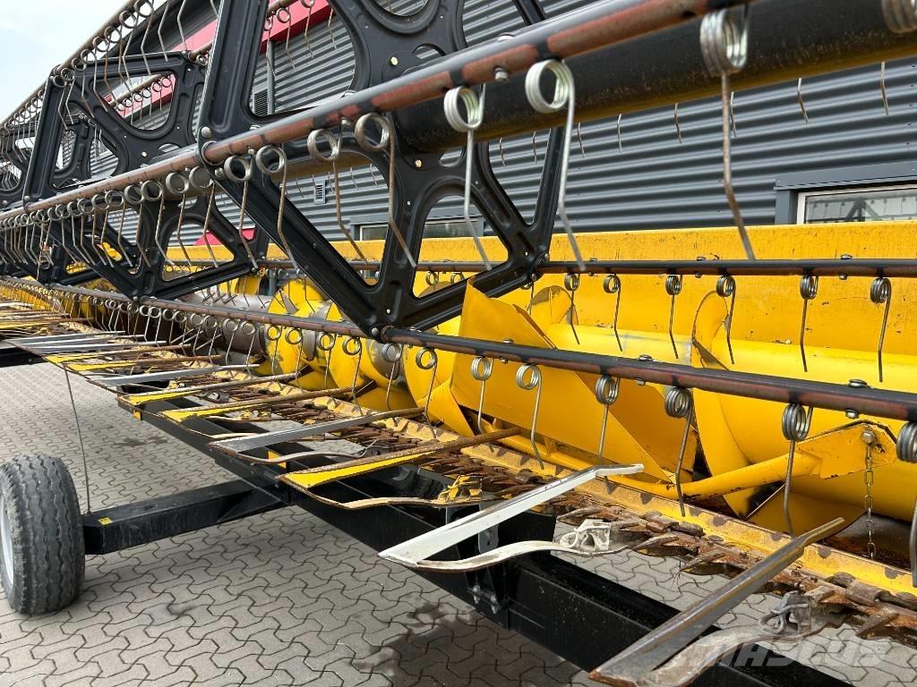 New Holland CR 9080 Kombajni