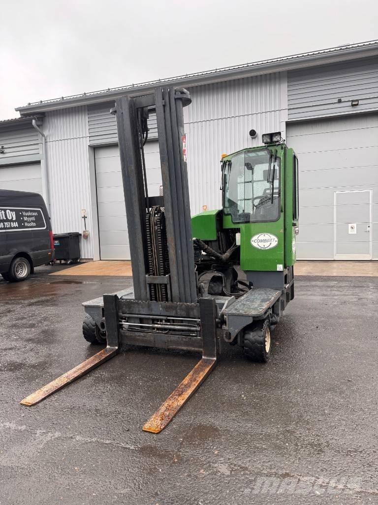 Combilift C 4000 Viličari sa 4-stranskim dohvatom
