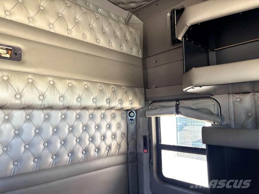 Kenworth W 900 Traktorske jedinice