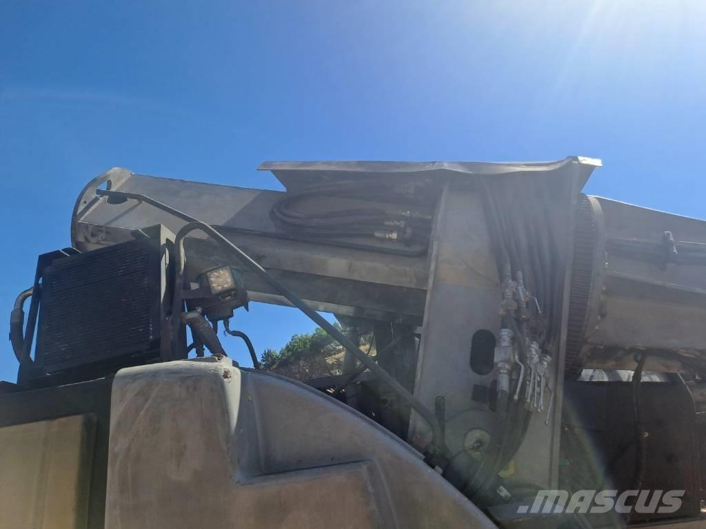 Gradall XL 4200 III Podzemni utovarivači
