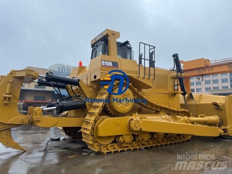 CAT D 10 R Buldožeri gusjeničari