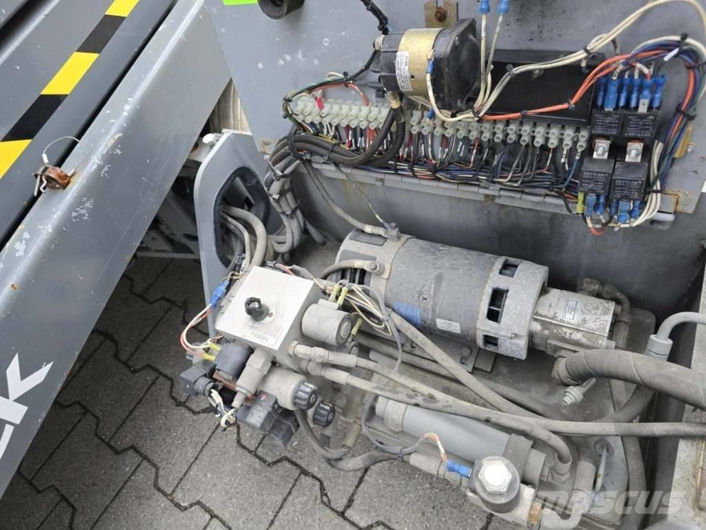 SkyJack SJ 3226 Škaraste platforme