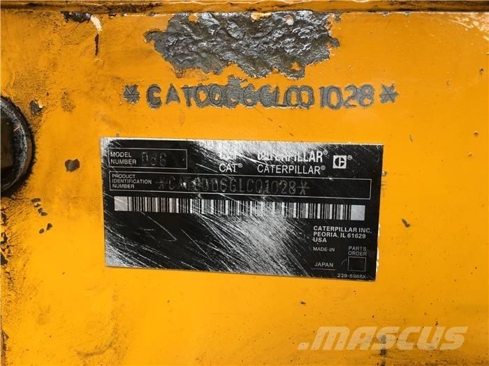 CAT D 6 G Buldožeri gusjeničari