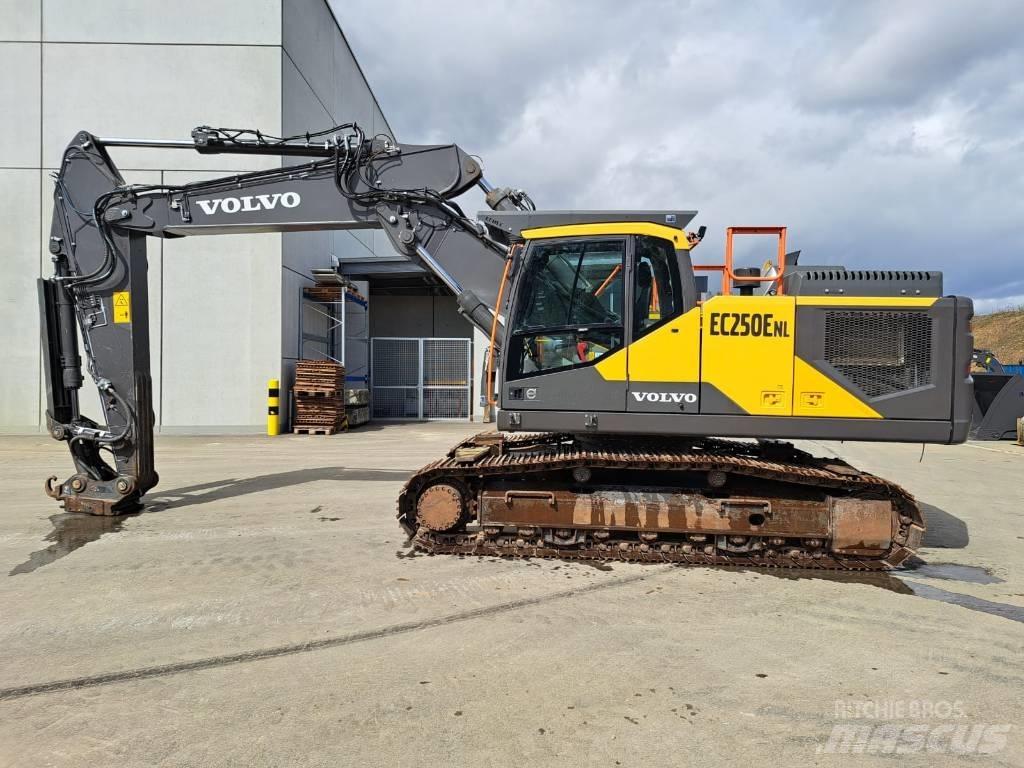 Volvo EC250ENL Bageri gusjeničari