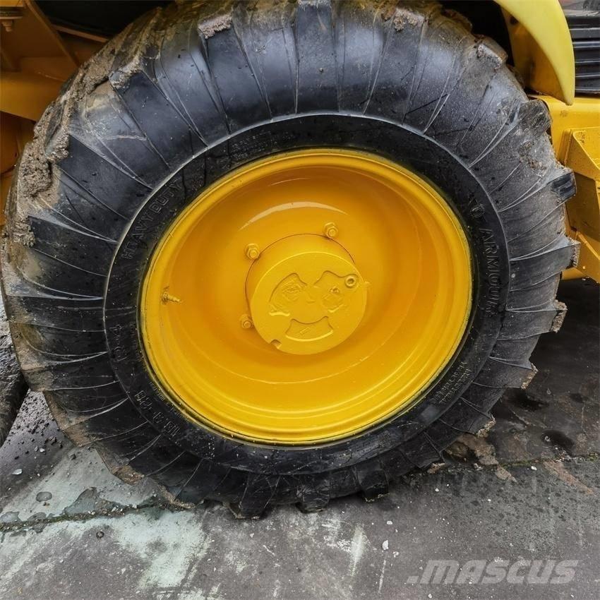 JCB 4CX Utovarni rovokopači