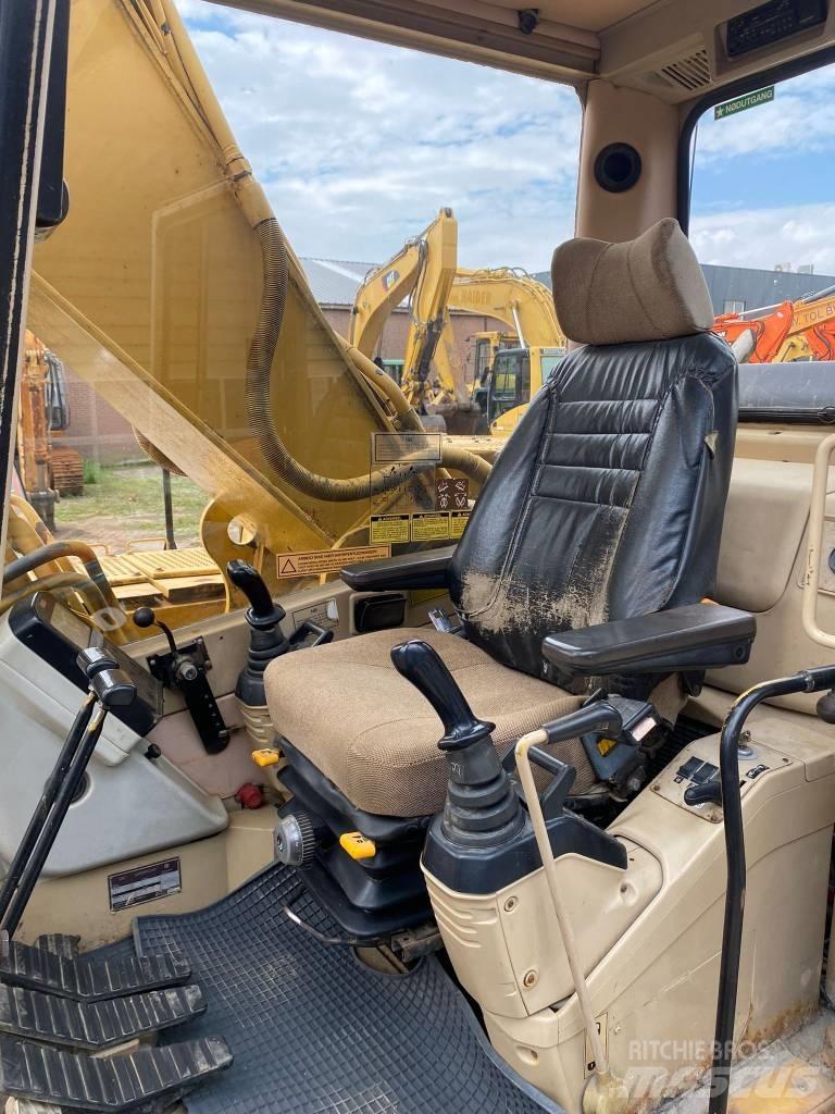 CAT 325 L Bageri gusjeničari