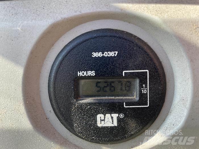 CAT 320FL Bageri gusjeničari