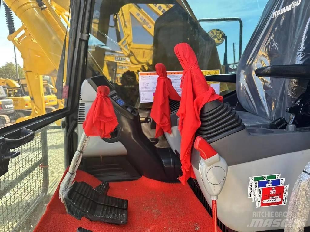 Komatsu PC 210-8 Bageri gusjeničari