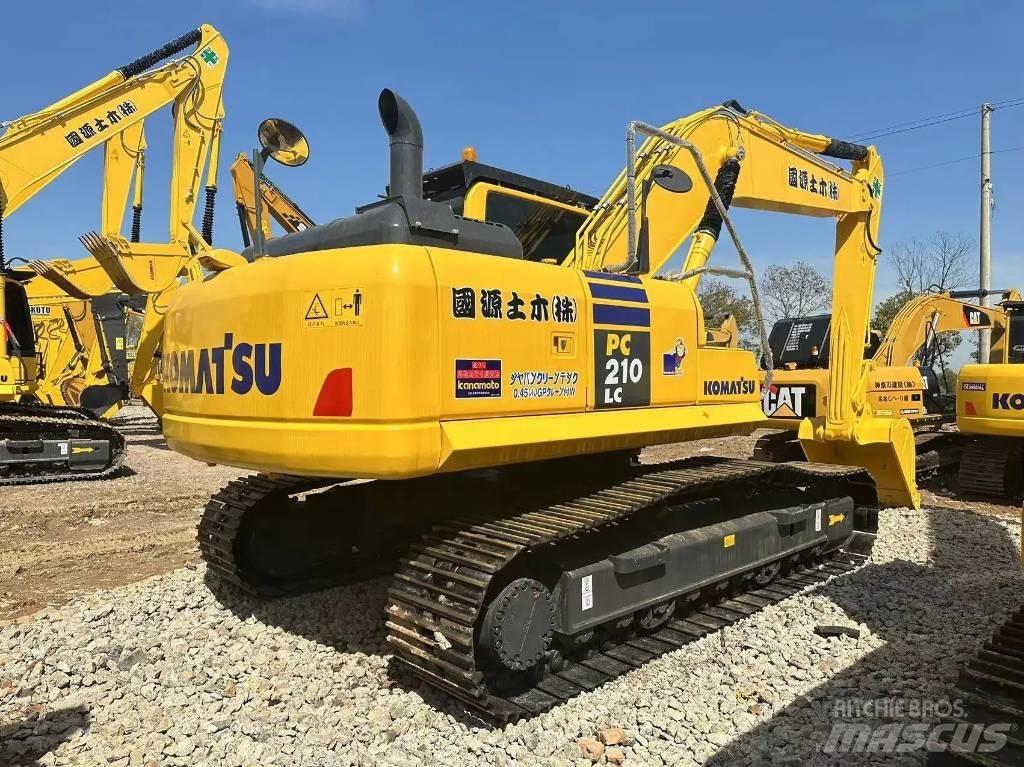 Komatsu PC 210-8 Bageri gusjeničari