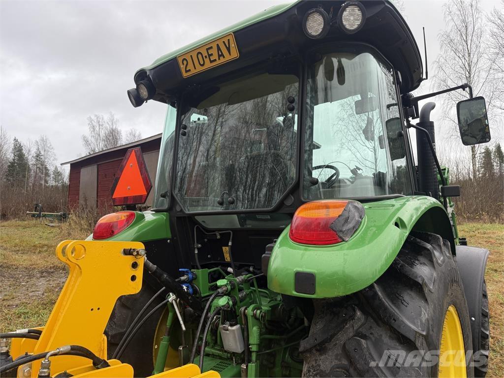 John Deere 5058E Kompaktni (mali) traktori