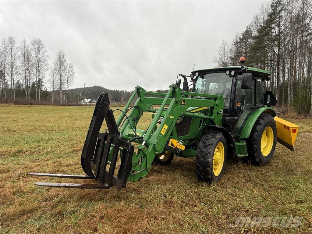 John Deere 5058E Kompaktni (mali) traktori