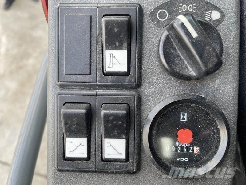 Volvo EW 140 B Bageri na kotačima