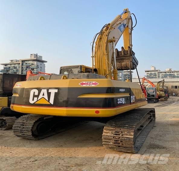 CAT 325 B L Bageri gusjeničari
