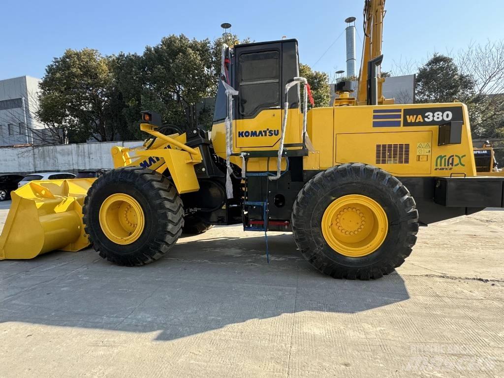Komatsu WA380-6 Utovarivači na kotačima
