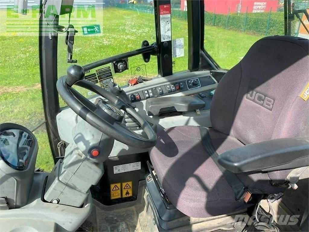 JCB tm 220 - 40 km/h Poljoprivredni teleskopski utovarivači