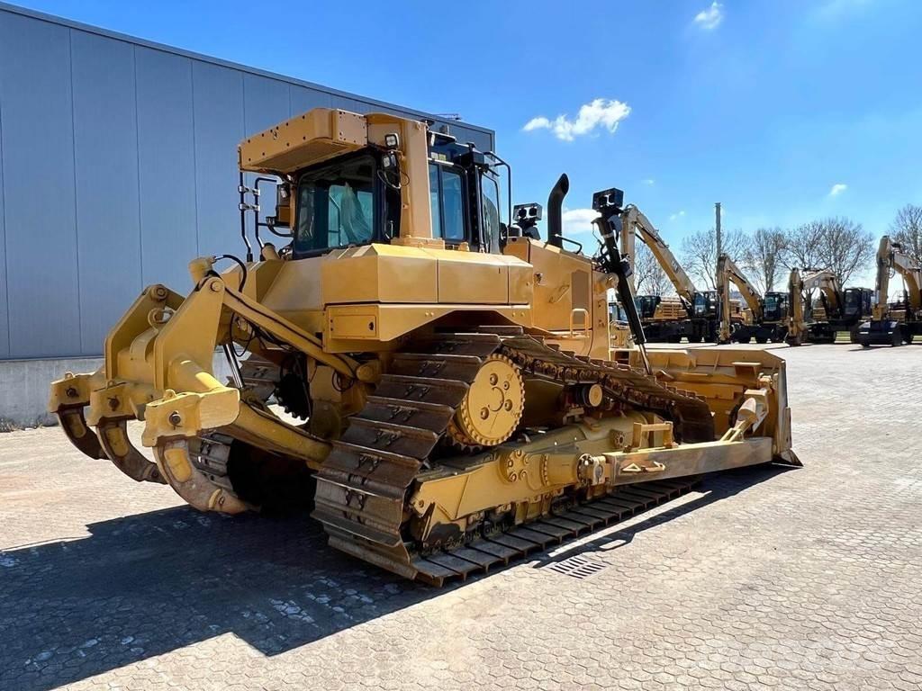 CAT D6T LGP Buldožeri gusjeničari