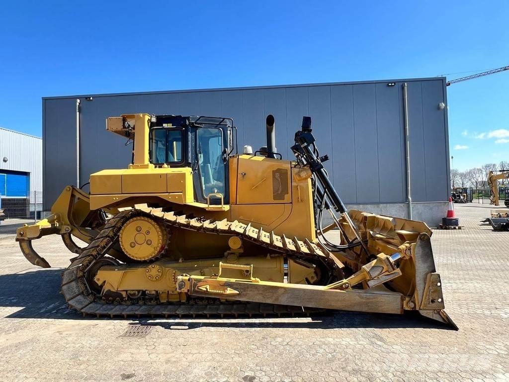 CAT D6T LGP Buldožeri gusjeničari