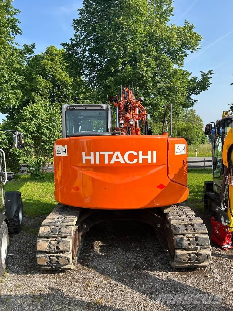 Hitachi ZX 135 US-3 Bageri gusjeničari