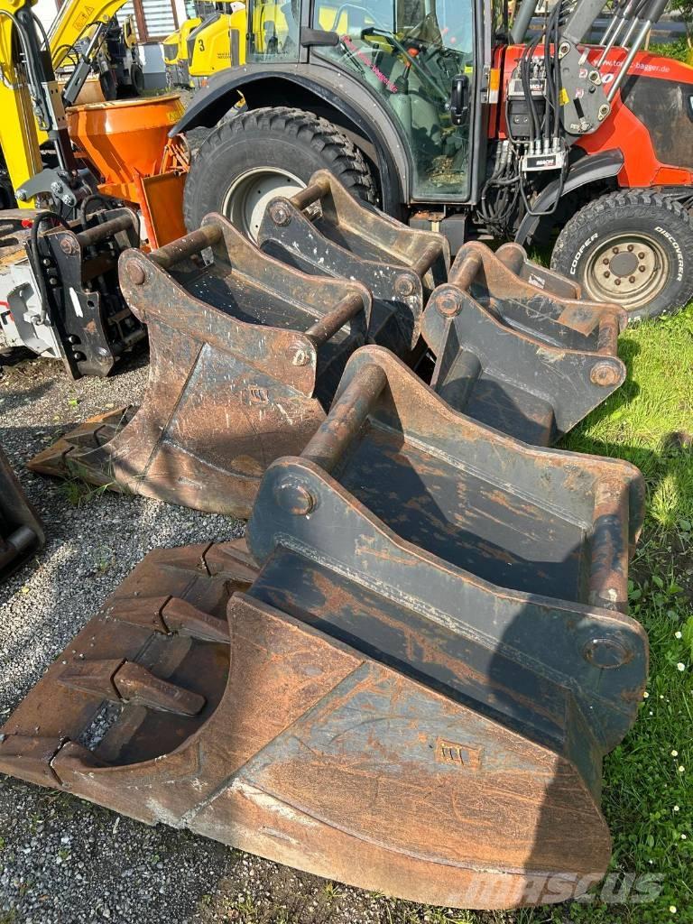Hitachi ZX 135 US-3 Bageri gusjeničari