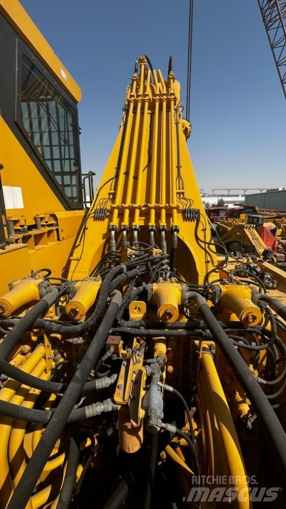 Komatsu PC 2000-8 Bageri gusjeničari