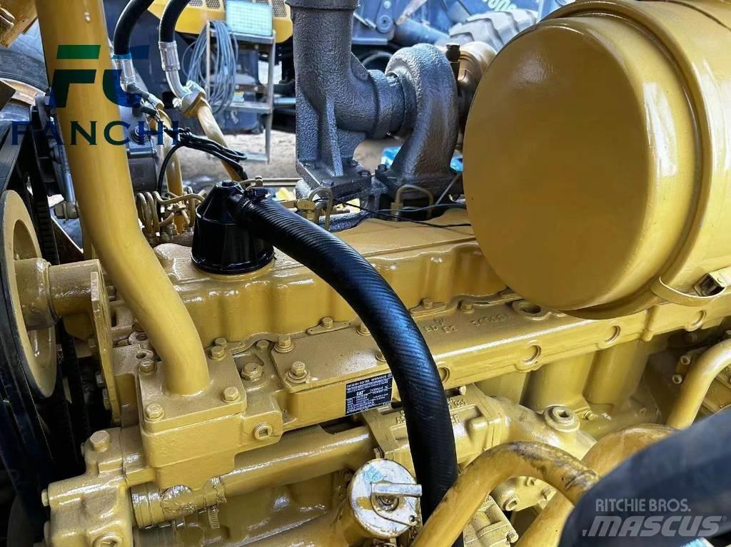 CAT D 7 G Buldožeri gusjeničari