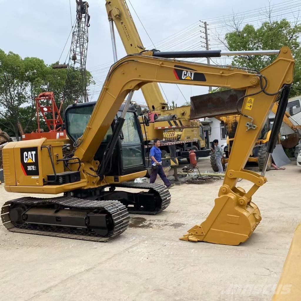 CAT 307 Bageri gusjeničari