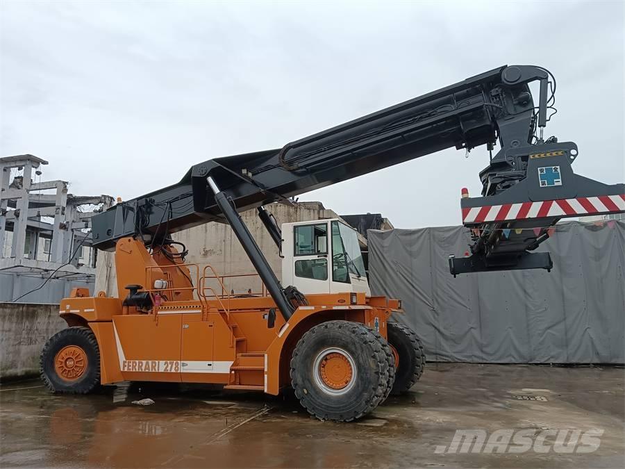 Ferrari 278 Dohvatni viličari