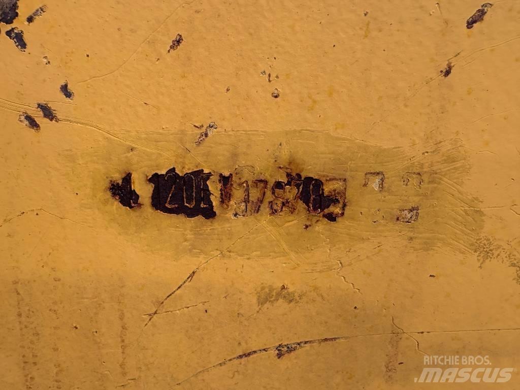 Volvo L 120 E Utovarivači na kotačima