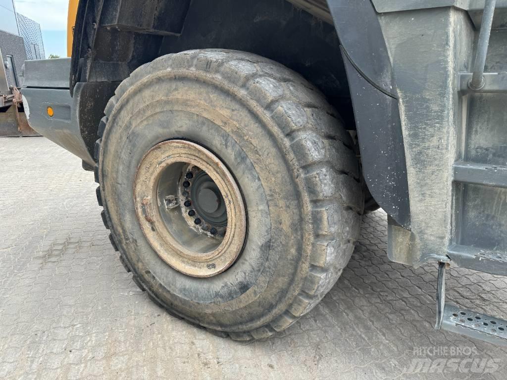 Liebherr L580 Utovarivači na kotačima