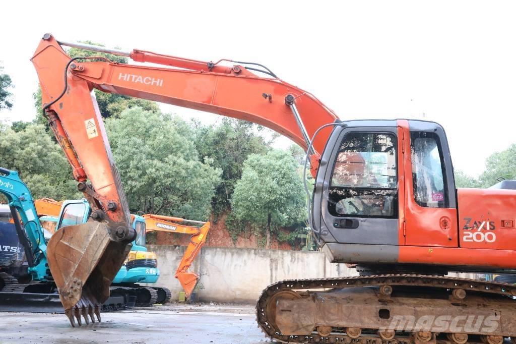 Hitachi ZX 200 LC-3 Bageri gusjeničari