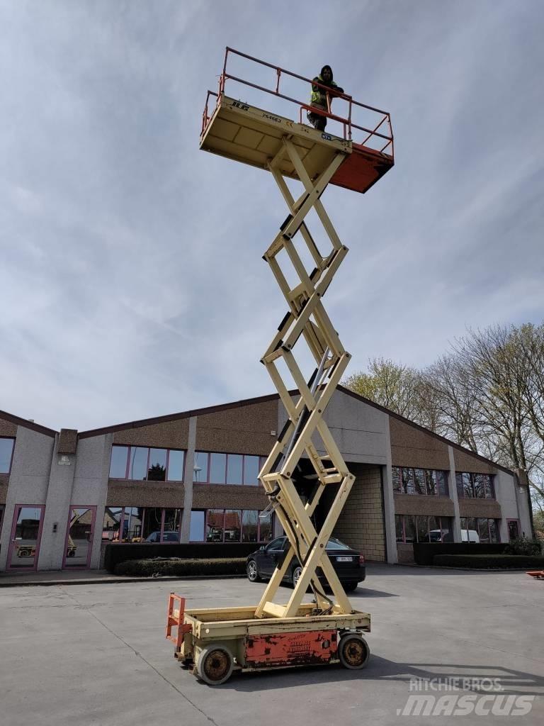JLG 2646 E 3 Škaraste platforme