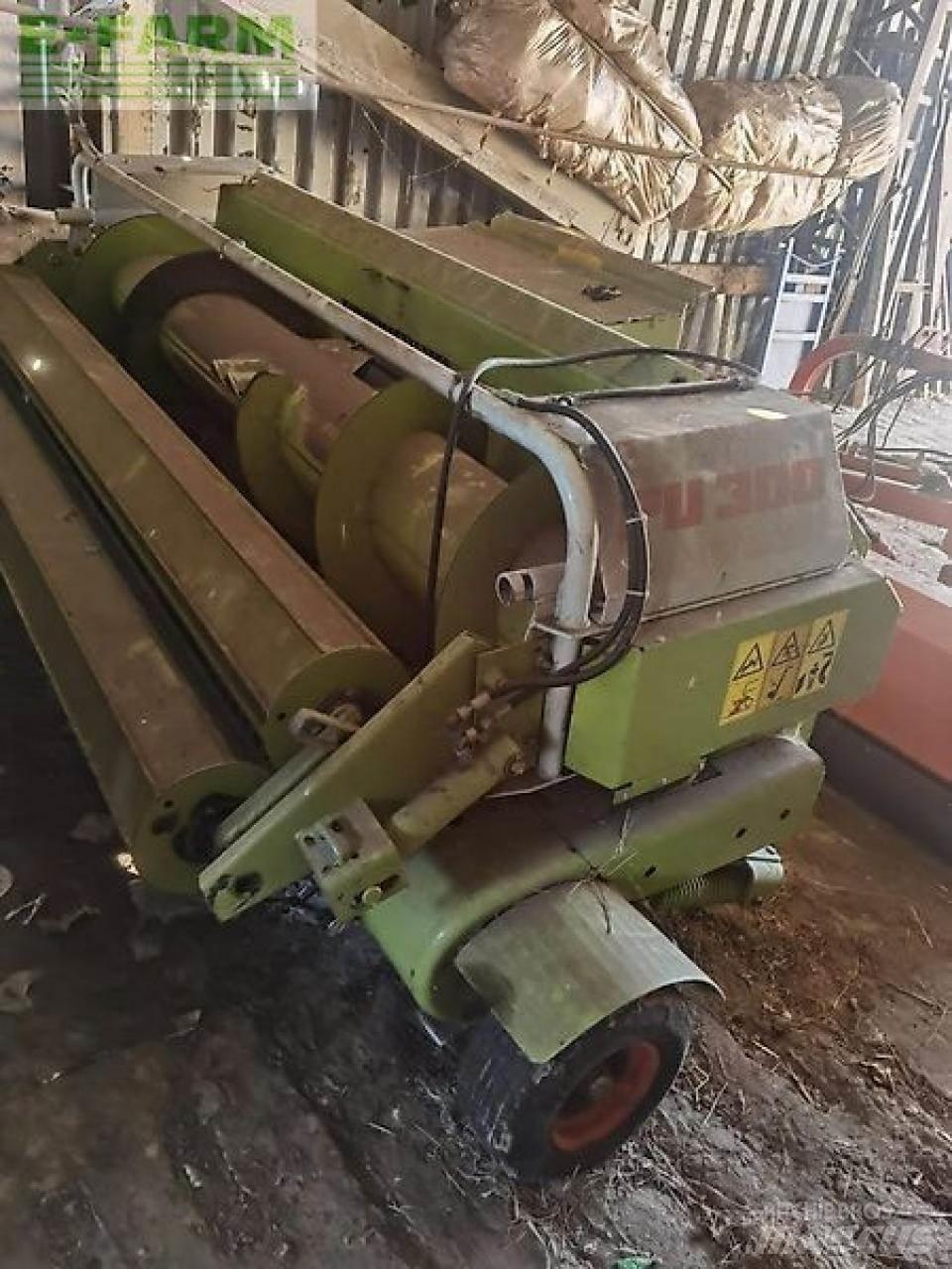 CLAAS jaguar 682s Strojevi za krmu na vlastiti pogon