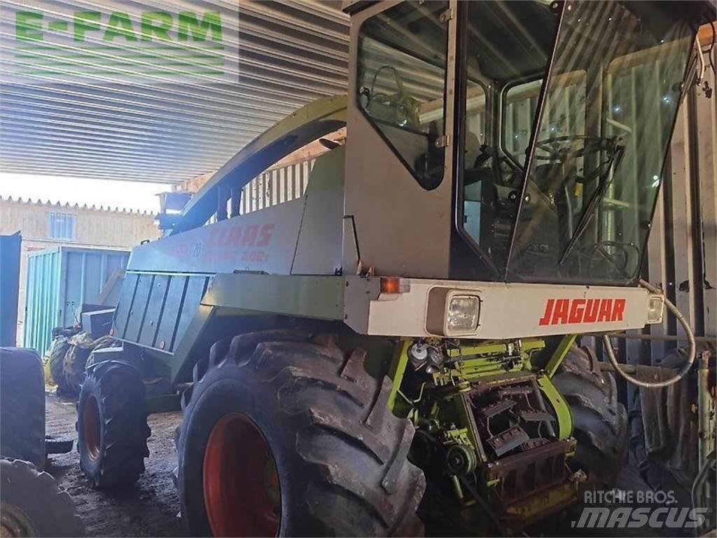 CLAAS jaguar 682s Strojevi za krmu na vlastiti pogon