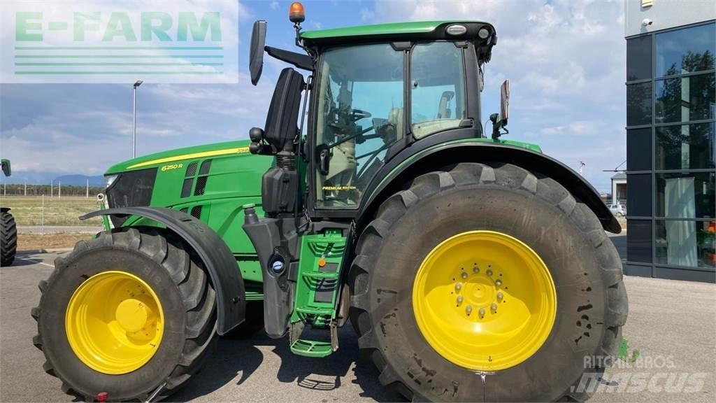 John Deere 6250R Traktori