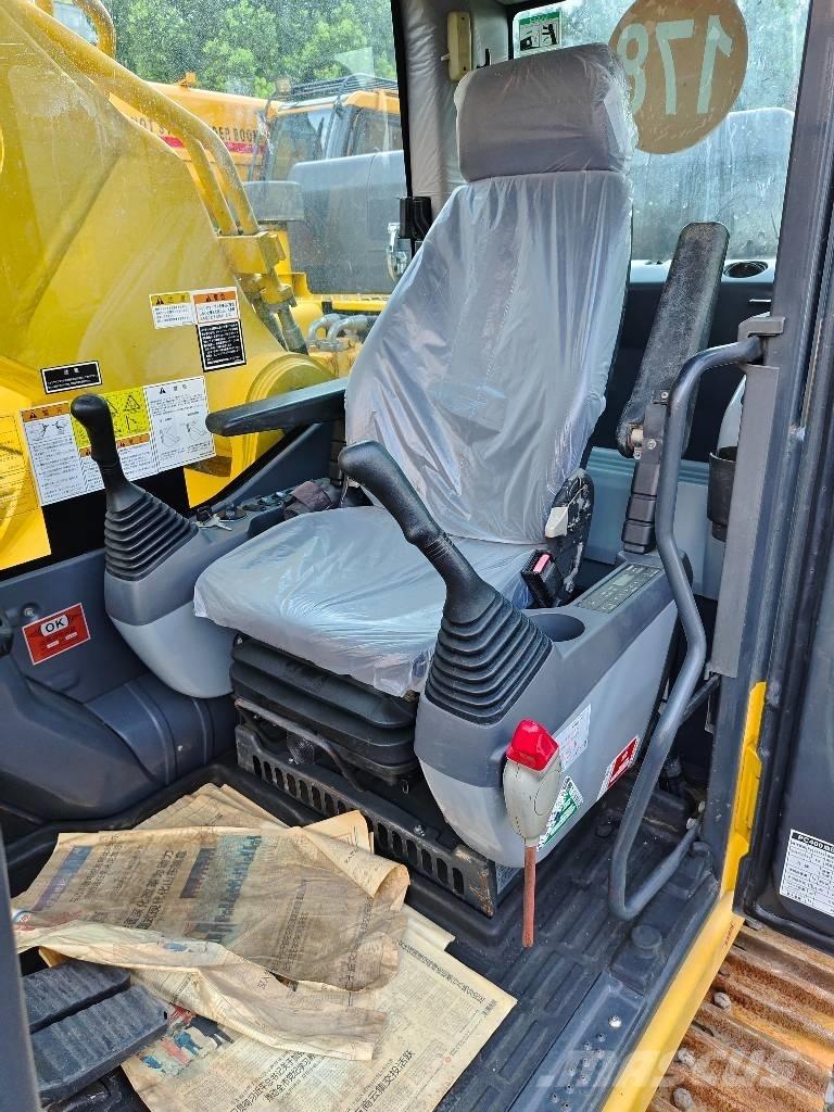 Komatsu PC 400 LC-8 Bageri gusjeničari