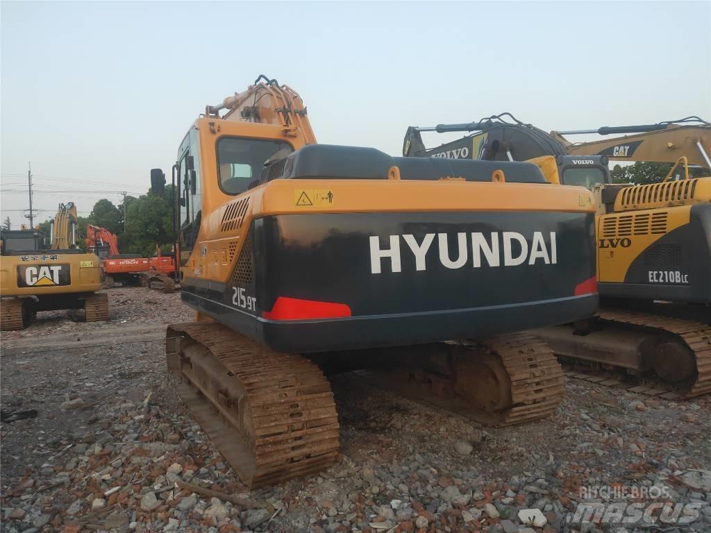 Hyundai R215-9 Bageri gusjeničari