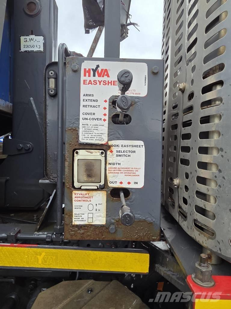 Volvo BM FM420 Rol kiper kamioni s kukama za dizanje