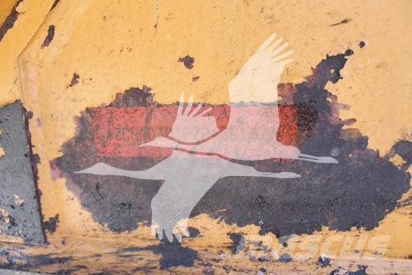 CASE 330B Zglobni demperi