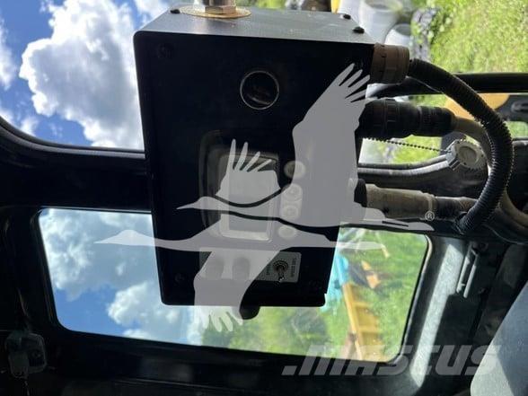 CAT 321D LCR Šumarski malčeri