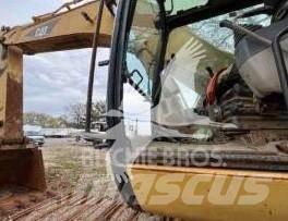 CAT 330CL Bageri gusjeničari