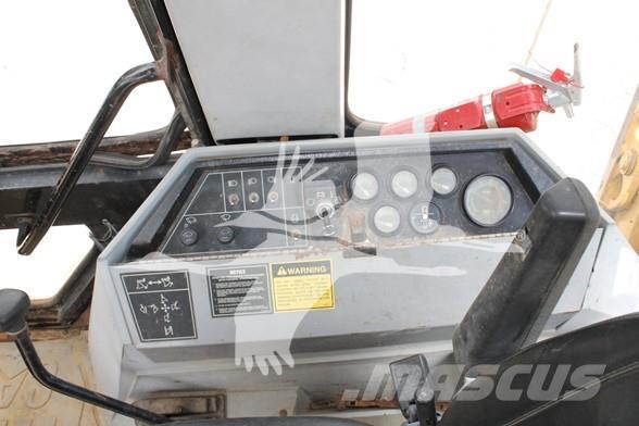 CAT 416B Utovarni rovokopači