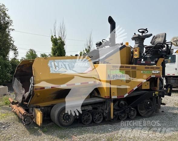 CAT AP-1055F Asfaltni finišeri