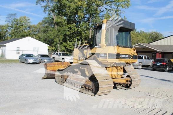CAT D5M LGP Buldožeri gusjeničari