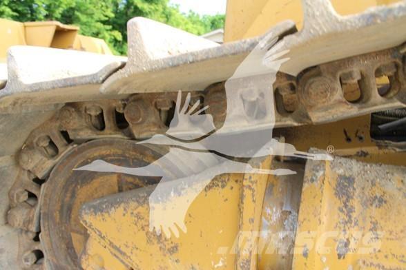 CAT D6N LGP Buldožeri gusjeničari