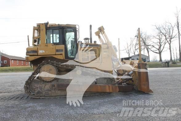 CAT D6R XL Buldožeri gusjeničari
