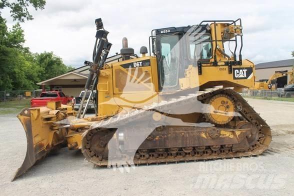 CAT D6T LGP Buldožeri gusjeničari